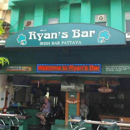 Ryan'S Bar Hotel Pattaya ภายนอก รูปภาพ
